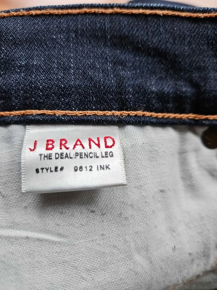 J brand Pencil jeans image indicator(4)
