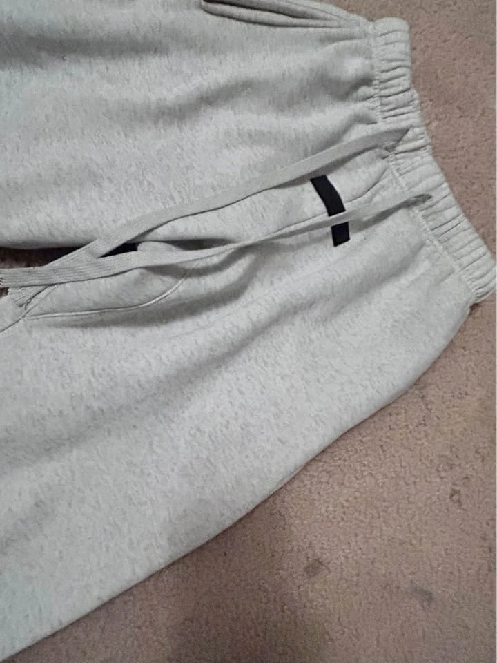 Fear of God Essentials Sweatpants - photo 4