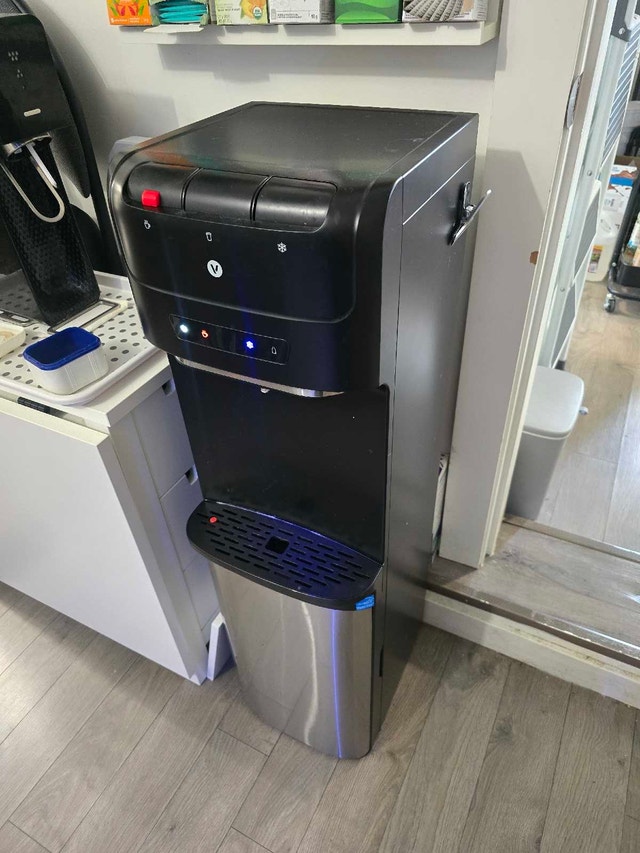 Vida by PADERNO Bottom Load Water Cooler