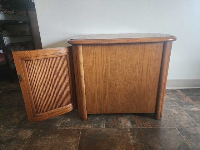 Vintage Oak End Table with Tambour Door Cabinet - photo 4