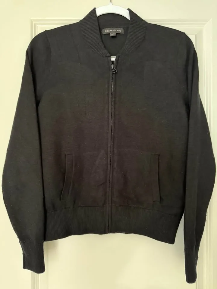 Banana Republic cardigan thumbnail