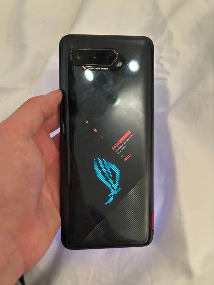 ROG Phone 5