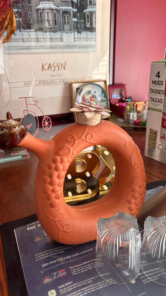Terracotta Ring Wine Decanter and Barware Set - photo 3