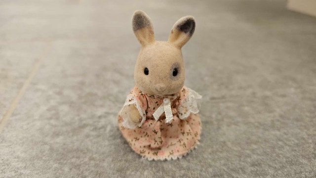 Sylvanian Families Kristy Corntop Rabbit - photo 2