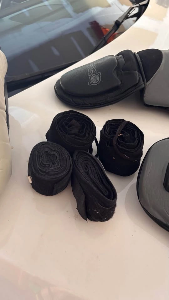 Hayabusa Shin Guards and Warriors Headguard Sparring Set - photo 3