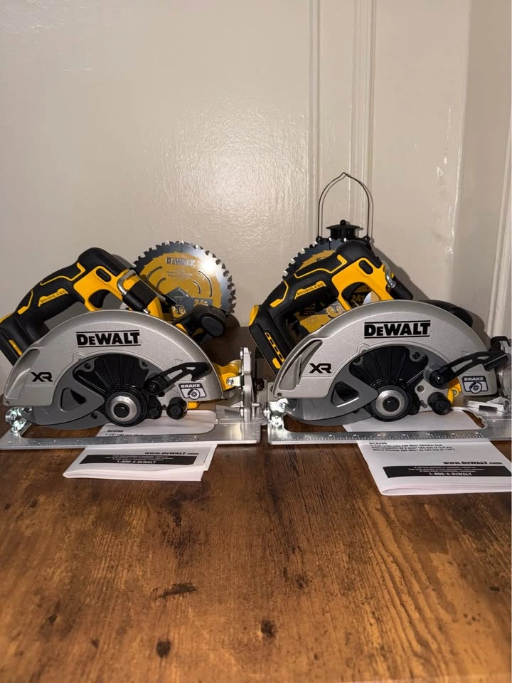DEWALT 20V/60V XR Brushless 7-1/4" Circular Saw - Brand New - photo 4