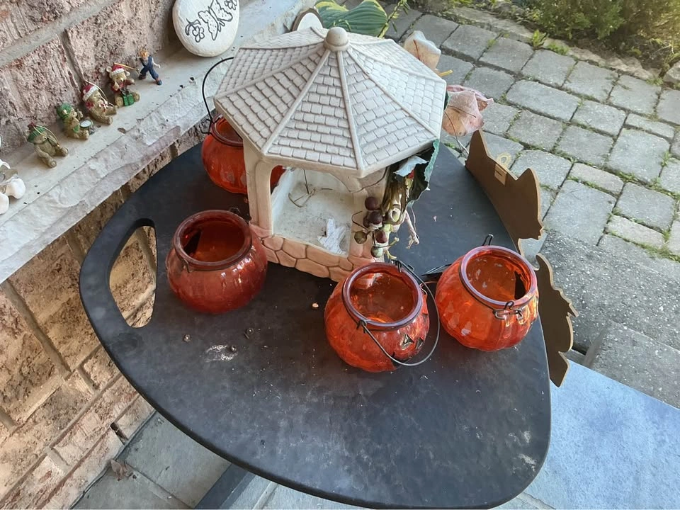 Halloween Decor Bundle - Yard Stakes and Pumpkin Lanterns - photo 2