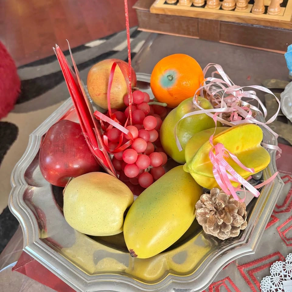 Vintage Decorative Artificial Fruit Set