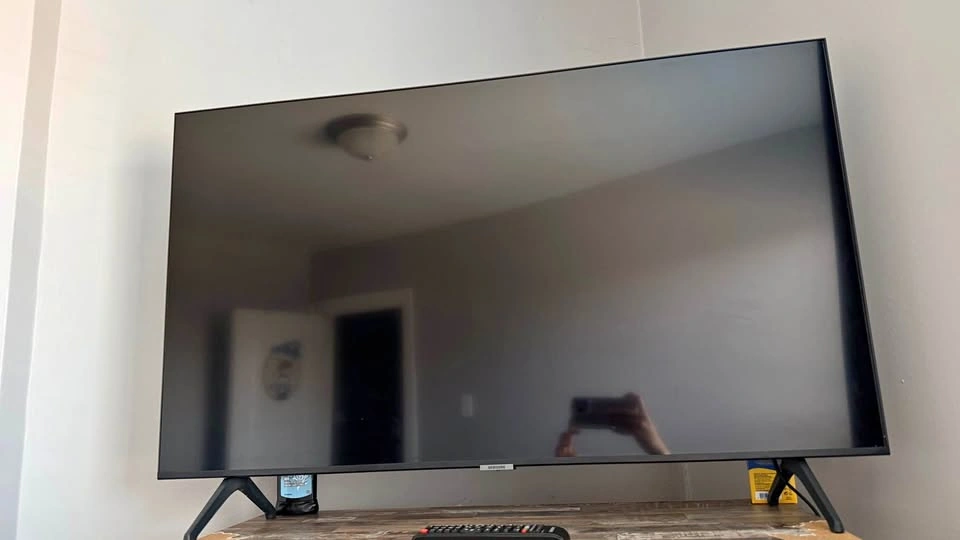 Samsung Smart TV - 43”