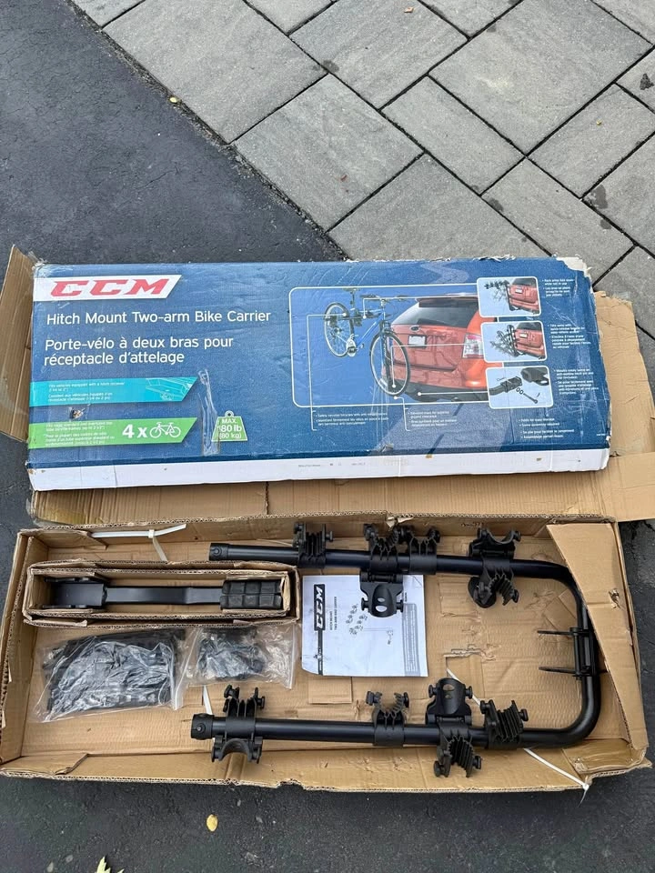 New CCM Bicycle Carrier (4 Bike Capacity)