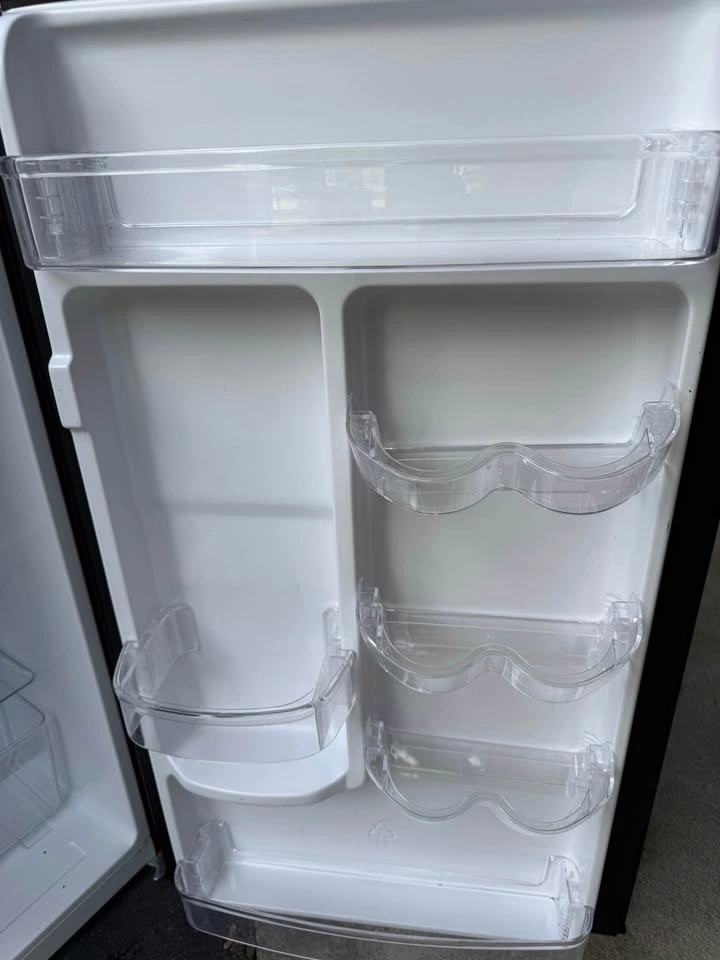 Hamilton Beach Mini Fridge Cooler - photo 4
