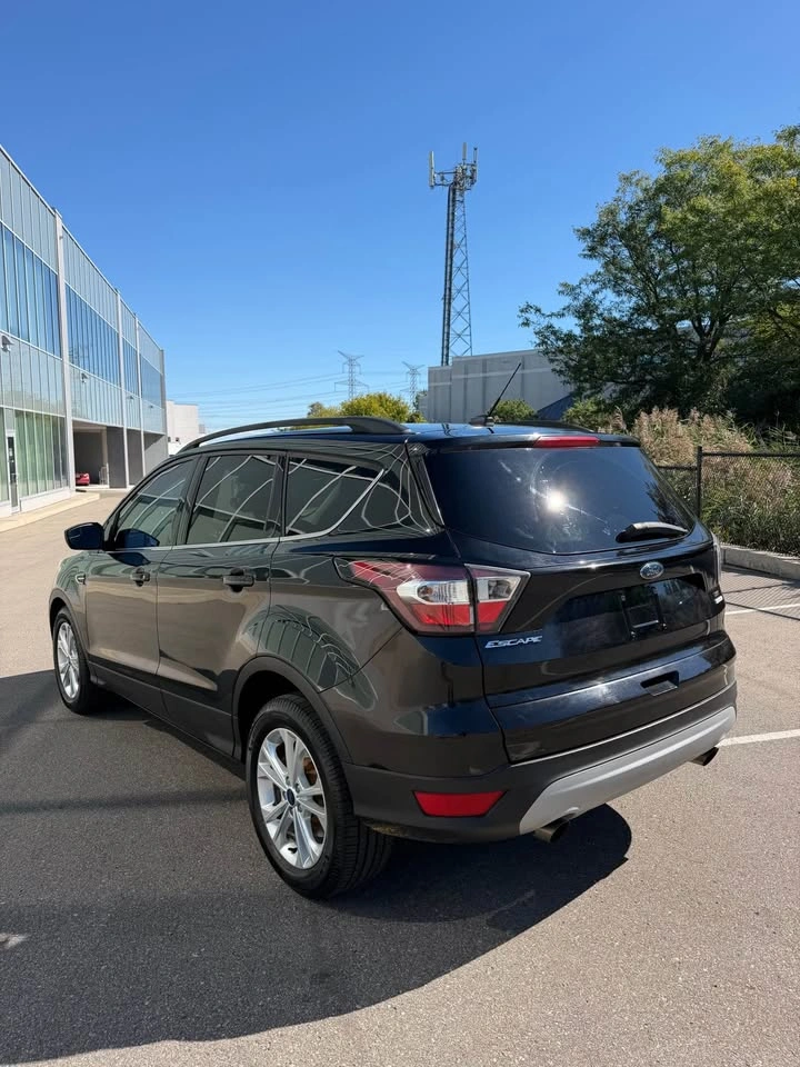 2017 Ford Escape SE - photo 4