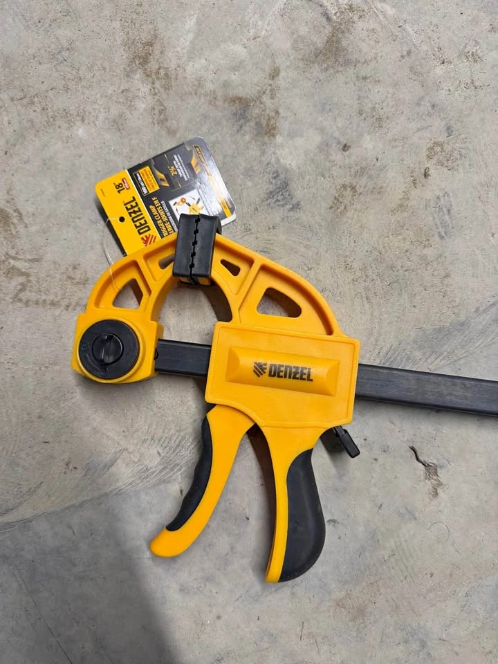 Denzel 18" Trigger Clamp