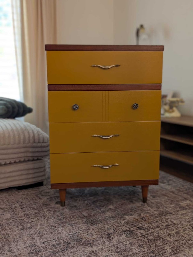 Mid-Century Modern Dresser — One-of-a-Kind Custom Finish - photo 4