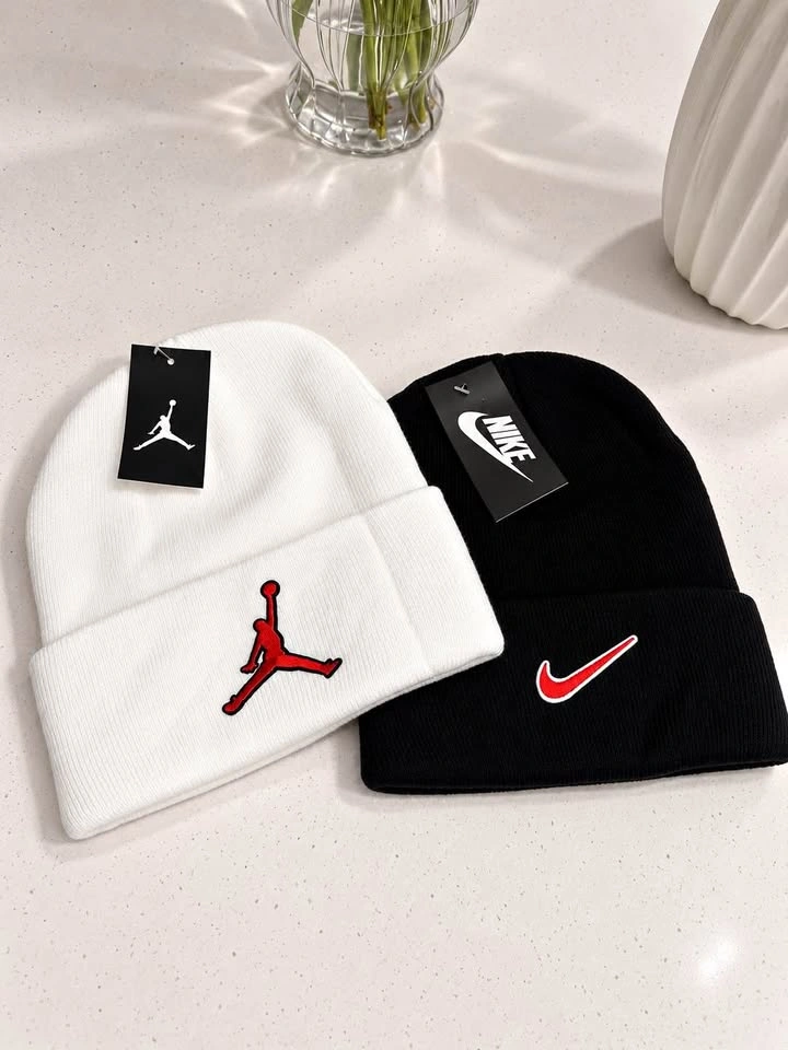 Unisex woolen hats
