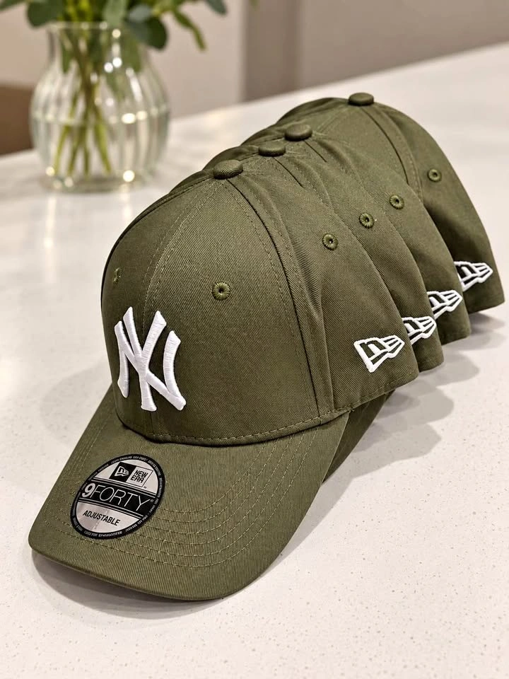 Unisex caps