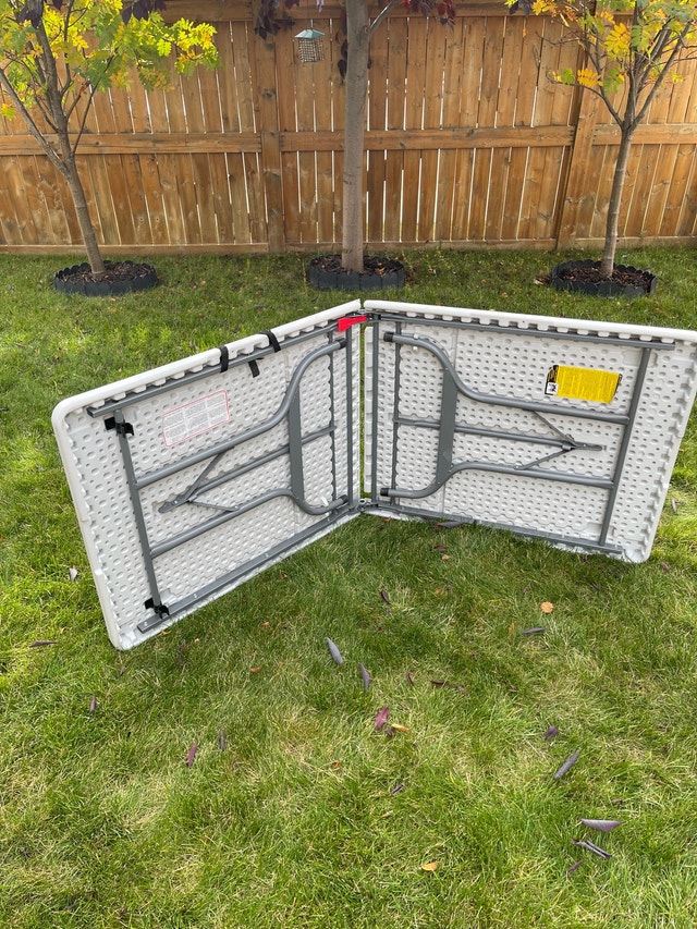 Folding Table - photo 2