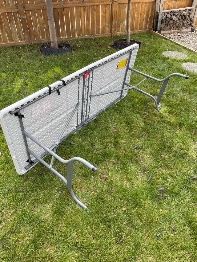 Folding Table - photo 3
