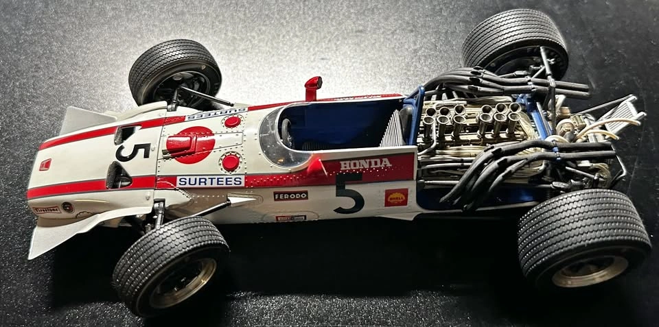 Honda F1 RA301, 1968 Mexico GP, 1:20 Die-Cast Model, Ebbro