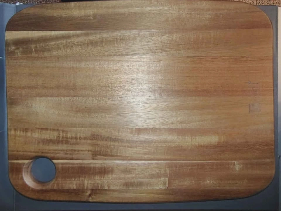 James F. Acacia Wood Serving / Cutting Board (36x28cm) - photo 3