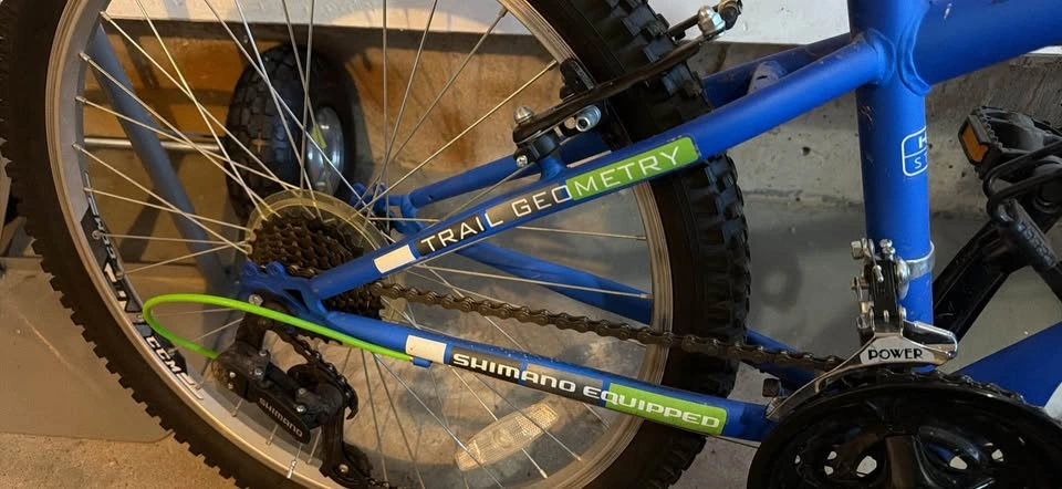 CCM Hardline Mountain Bike - photo 3