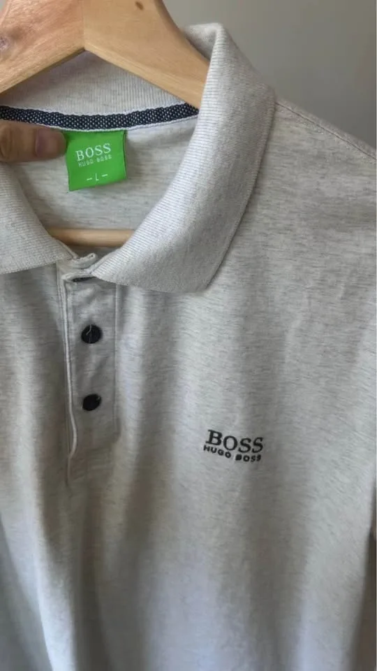 Hugo boss collared shirt Large - photo 2
