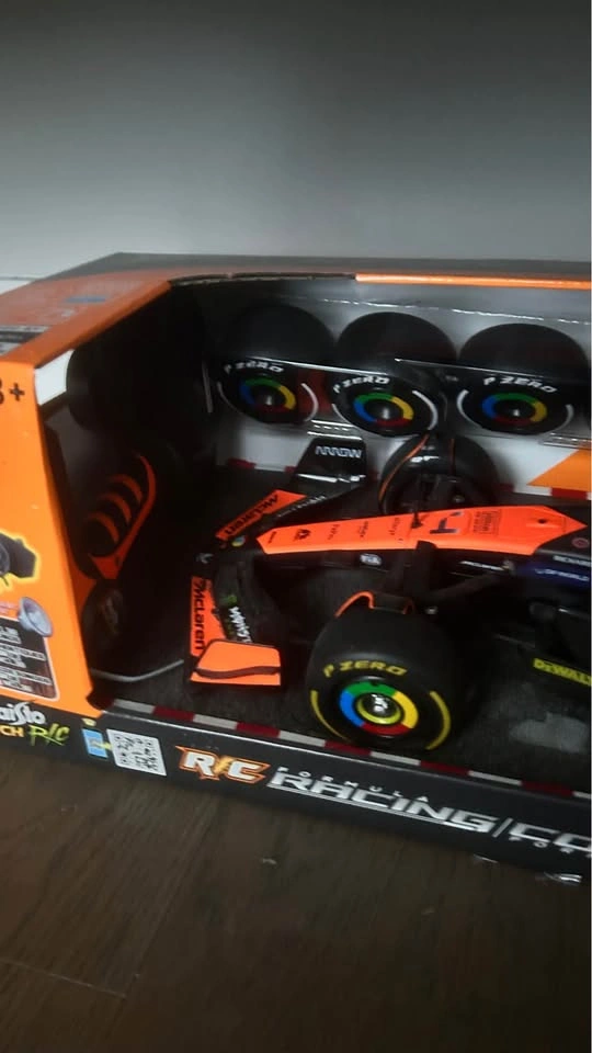 F1 remote control race car Christmas present - photo 5
