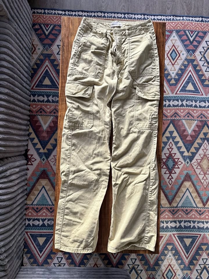 Pale Green Zara Cargo Pants