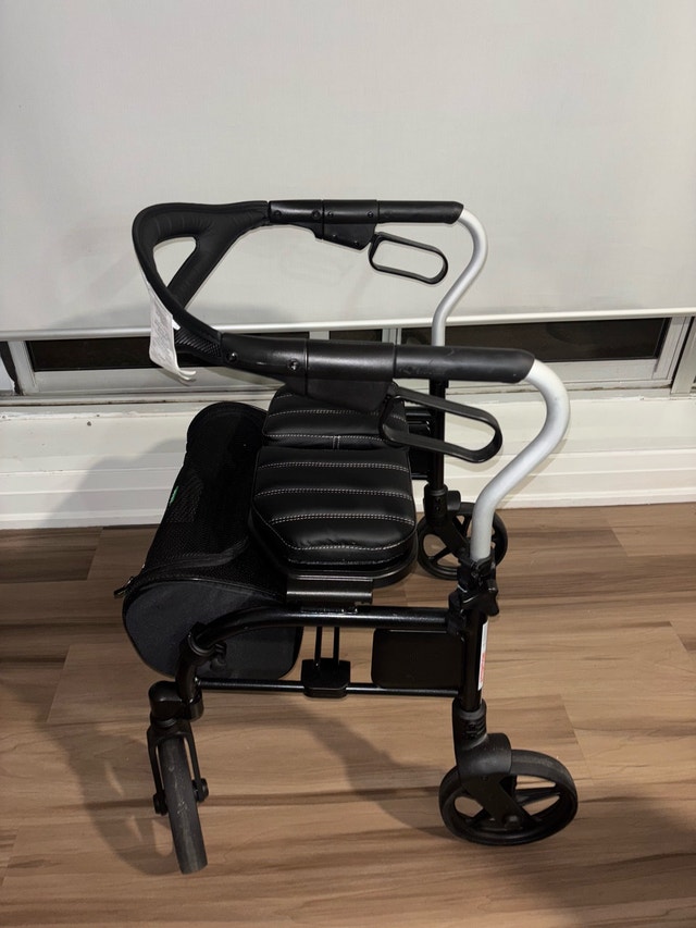 Evolution Trillium Rollator Walker Type3