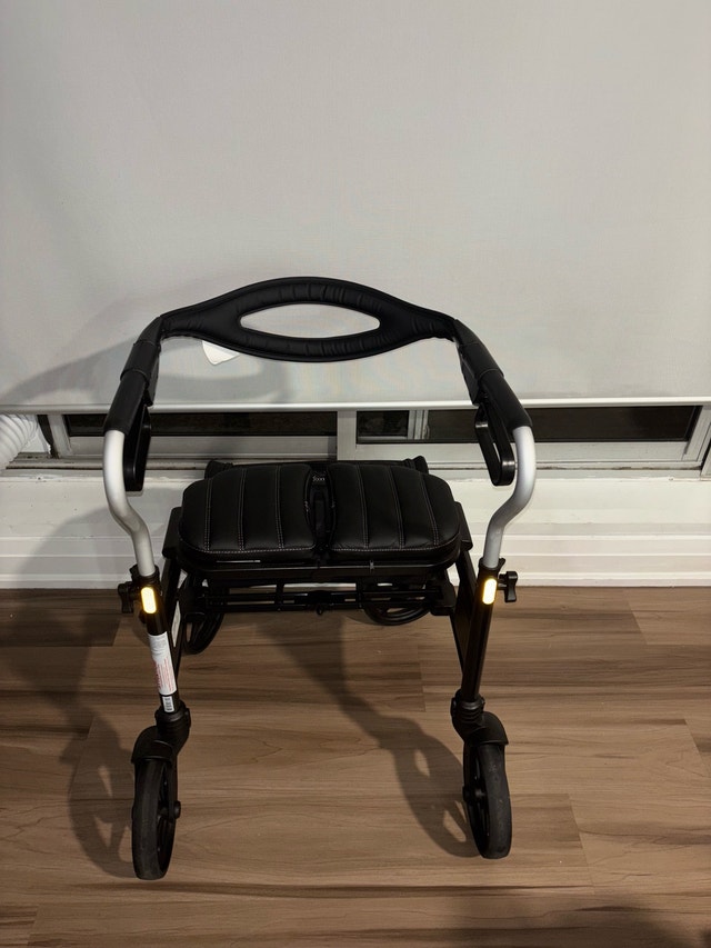 Evolution Trillium Rollator Walker Type3 - photo 2