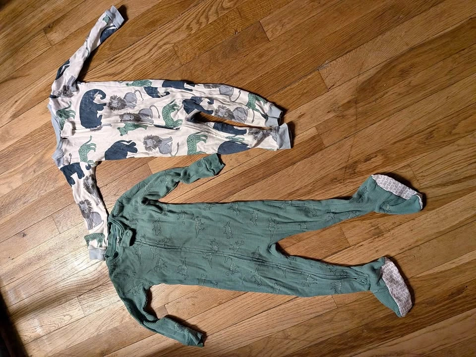 Lot of 2 Carter's Little Planet 24M Pajamas Organic Cotton
