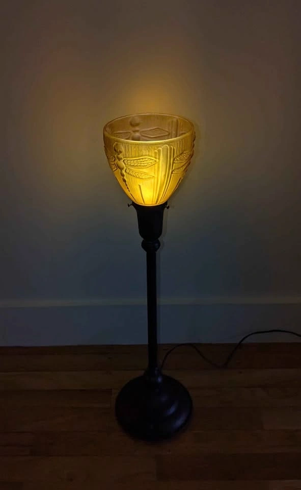 Vintage Art Deco Cast Iron Table Lamp Frosted Amber Glass Dragon - photo 3