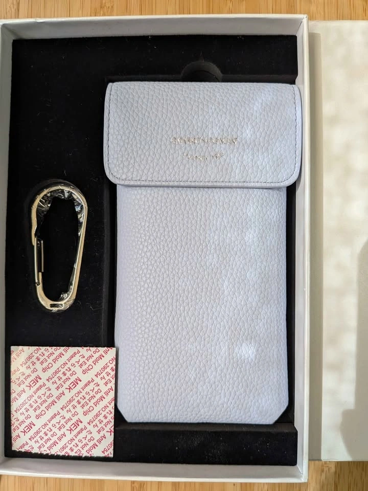 Emporio Armani Deer-print MyEA Phone Case - photo 3