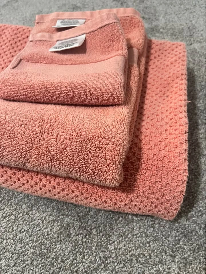 Pink Towel Set - photo 2