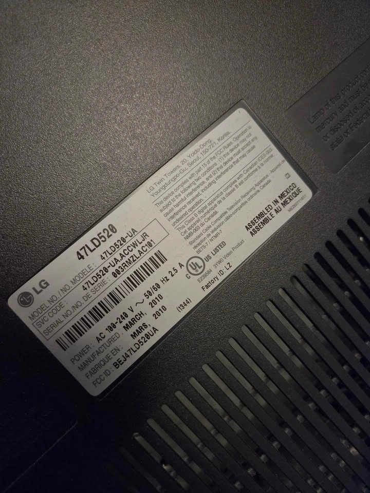 LG 47" 1080p TV (47LD520) - photo 3