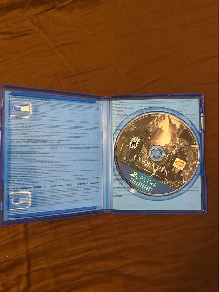 Code Vein (PS4) - photo 2