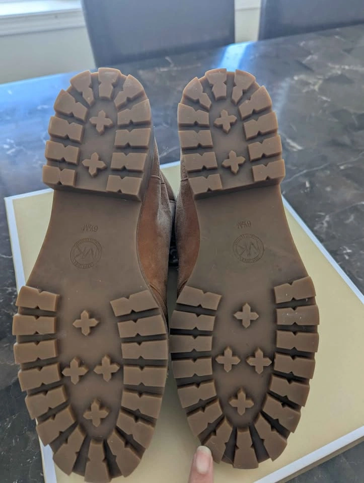MK boots size 6.5 - photo 3
