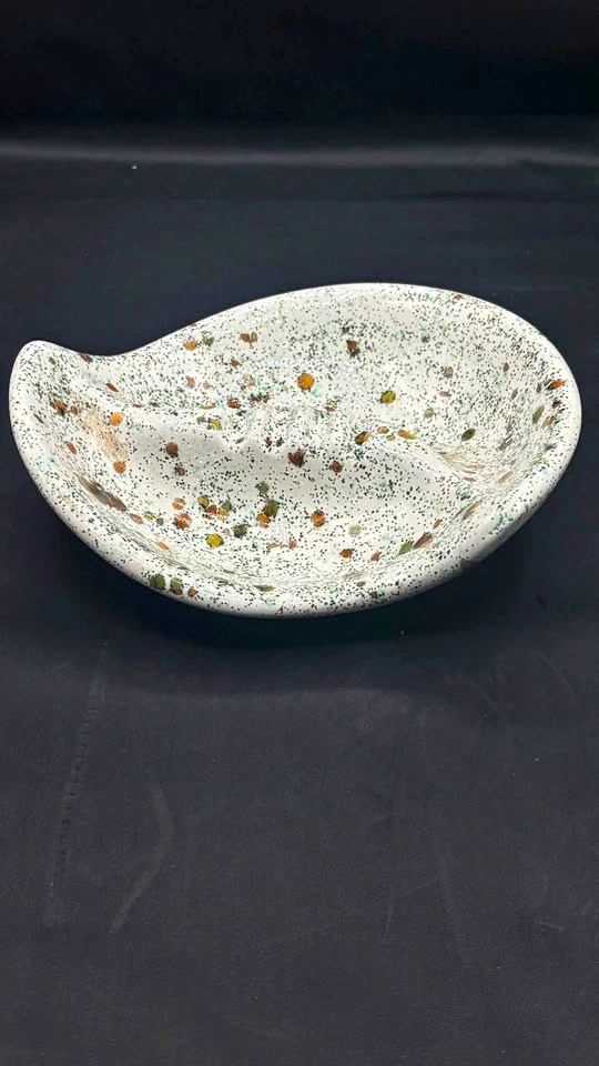 Vintage Mid-Century Modern Ceramic Ashtray / Catchall