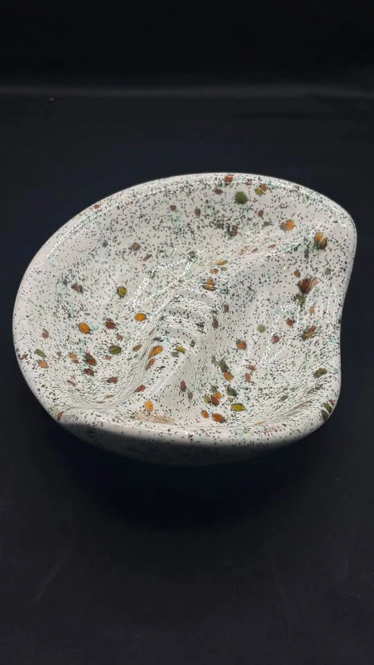 Vintage Mid-Century Modern Ceramic Ashtray / Catchall - photo 2