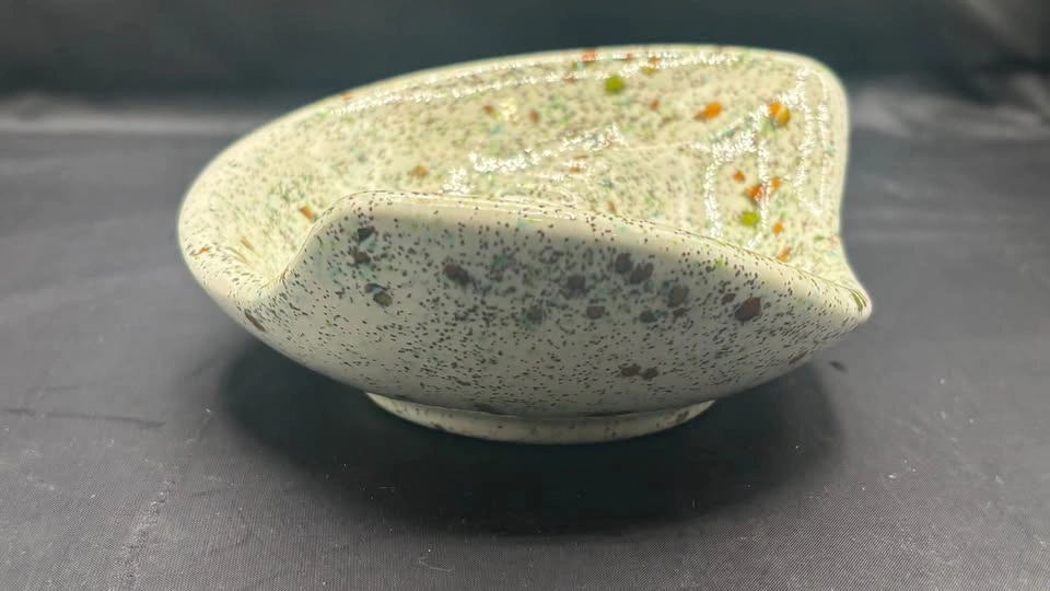 Vintage Mid-Century Modern Ceramic Ashtray / Catchall - photo 4