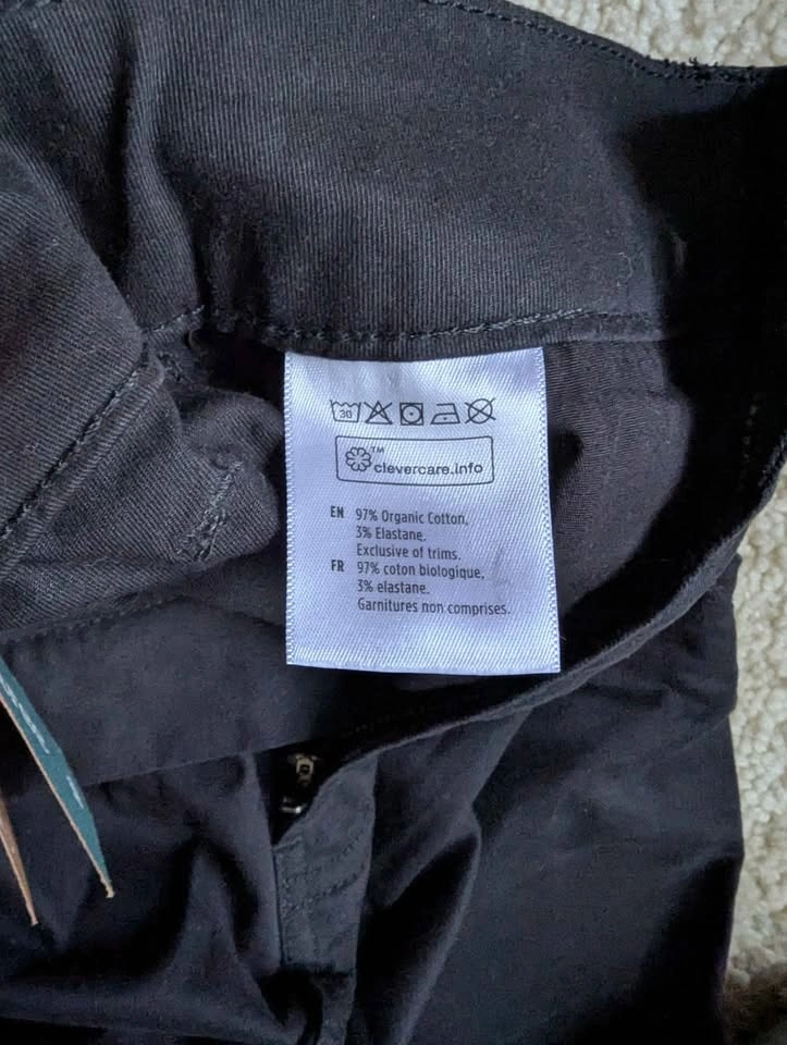 Tentree Twill High Waist organic cotton shorts black size 8 - photo 4