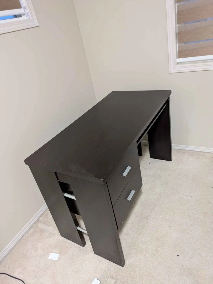 Computer table and lamp - photo 4