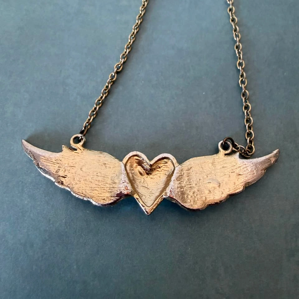 Vintage Y2K Winged Heart Bib Necklace - photo 4