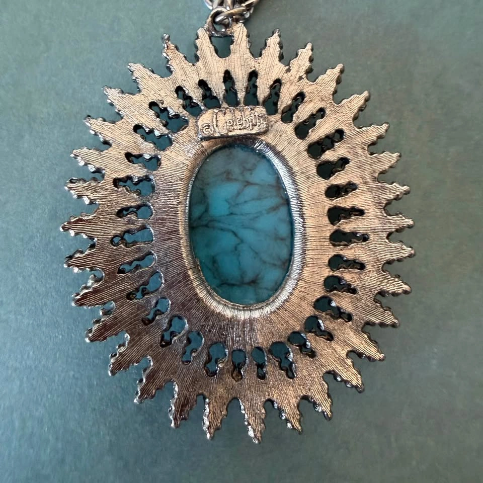 Vintage Celebrity Signed Southwestern Sunburst Pendant Necklace - photo 4