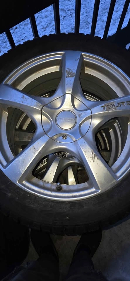 235/45R17 Studded Tires on Aluminum Rims + Spare Tire - photo 2