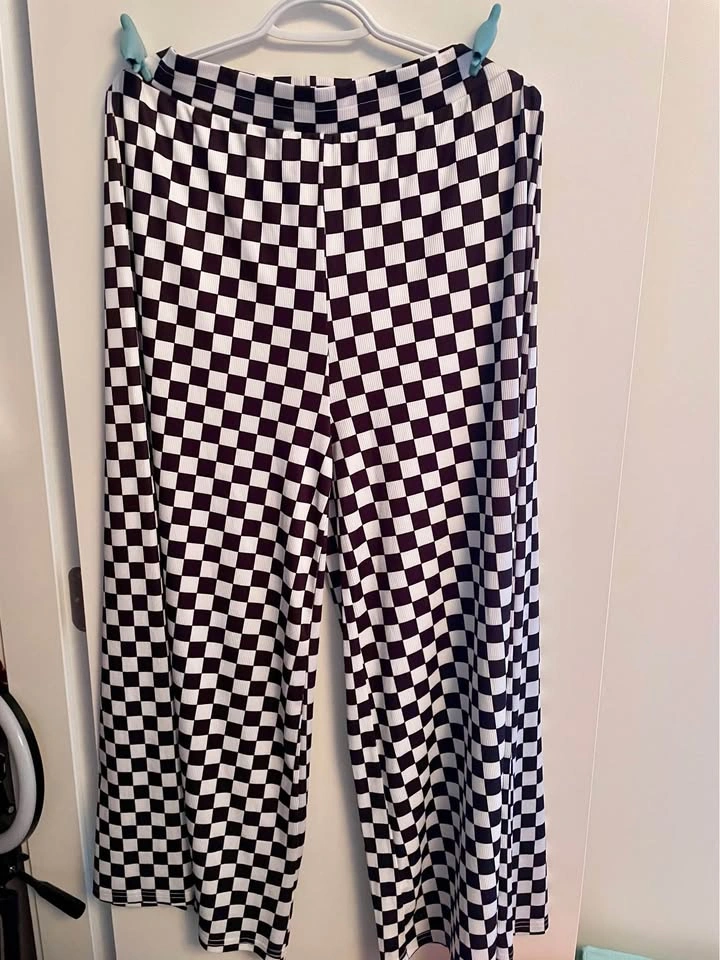 WKNDCHASERS Checkered Wide Leg Pants Size XL - photo 2