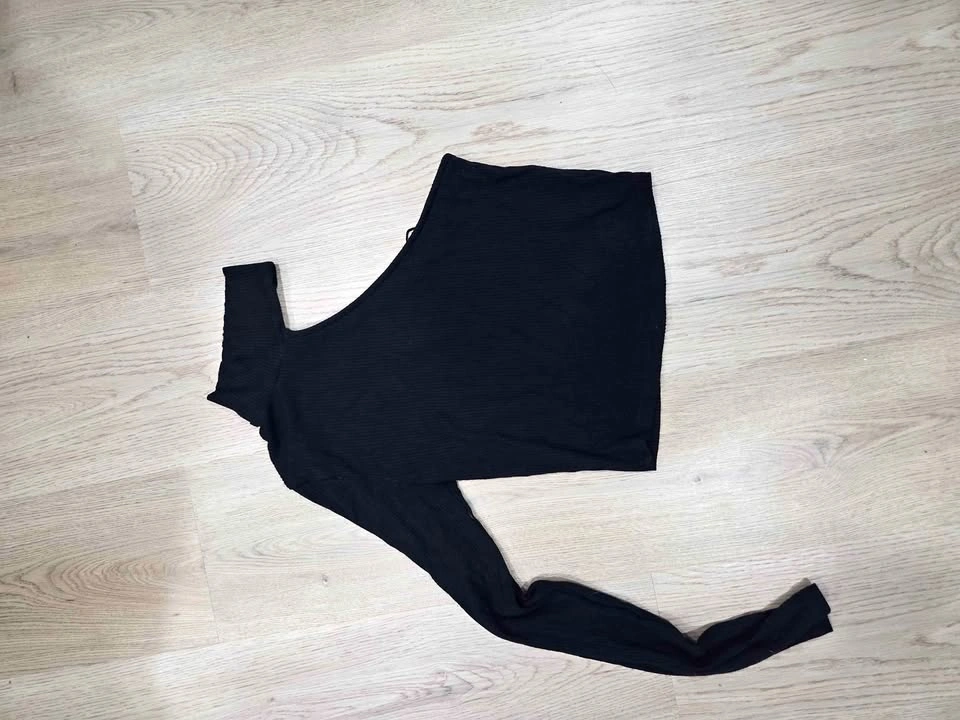 Garage one arm long sleeve top