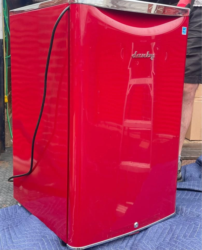 Danny 4.4cu ft Retro Mini-fridge (retails $380-400) - photo 2