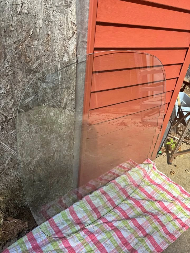 Oval-Square Type Table Glass for Patio or Table Base