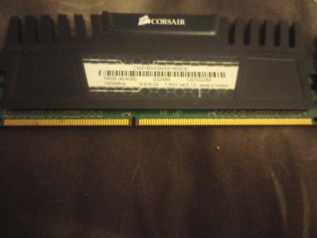 Corsair Vengeance 16GB DDR3 RAM